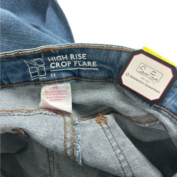 NWT No Boundaries High Rise Cropped Flare Blue Jeans 11 - Picture 9 of 11